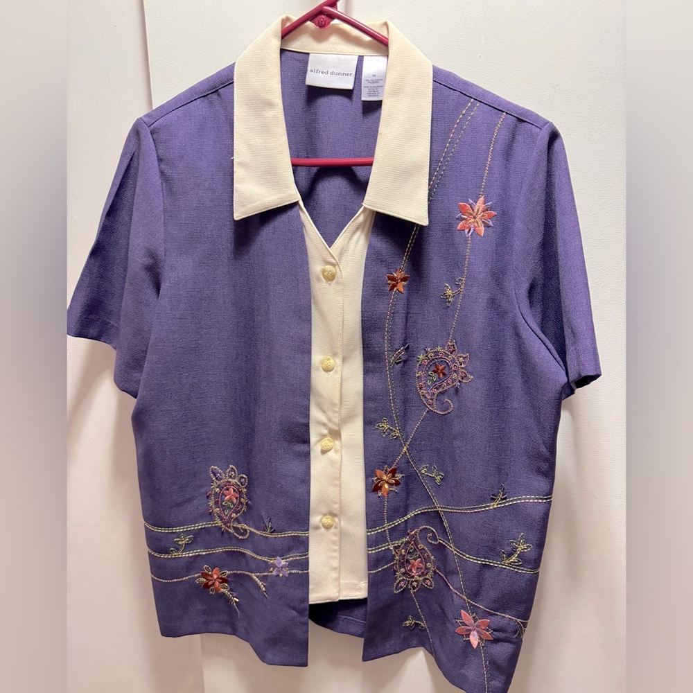 Alfred Dunner blouse in purple and white